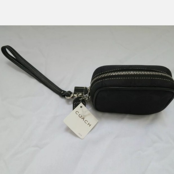 🐎Coach Mini Pouch🐎 - Picture 7 of 15